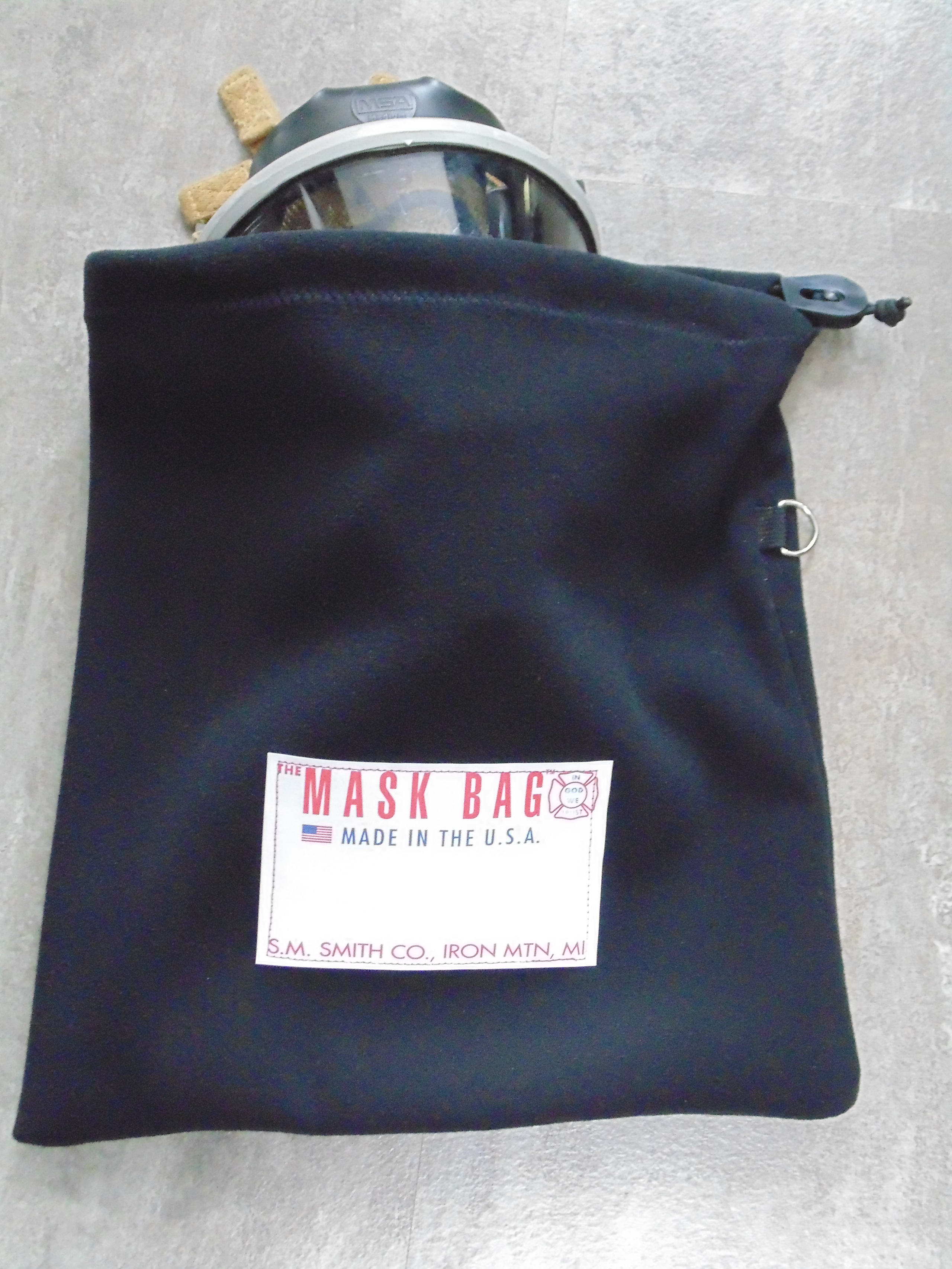 Heavy Fleece SCBA Mask Bag S.M W/drawcord. Smith Co MB1-101 RED 